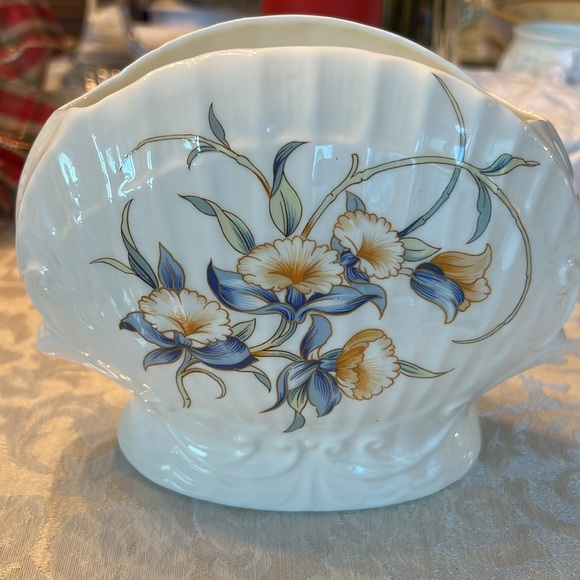 Ansley Just Orchids Fine English China Napkin holder/vase. - Picture 6 of 7